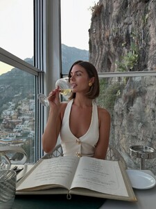 [2025.07.08] carmellarose_517165676_18521236894035727_1767250181991892415_n.jpg