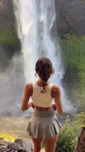 [2025.07.08] rachelc00k_DL2Z9insoXe.jpg