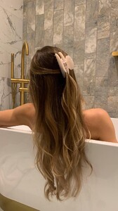 [2025.07.09] haileygrice_DL5fQ.jpg