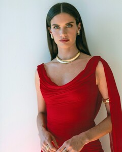 [2025.07.09] whowhatwear_516453277_18520508680039729_7886491986788772426_n.jpg