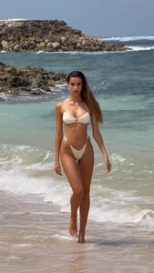 [2025.07.12] lizakovalenkoo_DL2yfBNoHZT.jpg