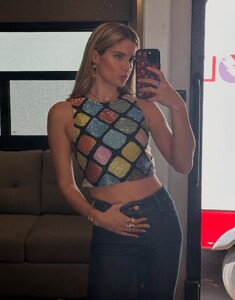 [2025.07.14] sarasampaio_518821942_18521631952058288_3276247669978053794_n.jpg