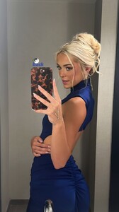 [2025.07.15] livvydunne_3677457712209148073.jpg