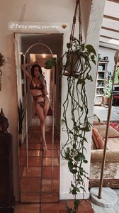 [2025.07.16] heylaurensummer_3678360680823408165.jpg