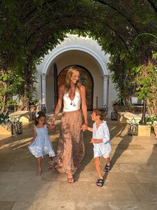 [2025.07.17] stacykeibler_521528066_18509185444013387_5169548503554119684_n.jpg