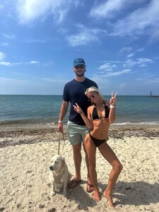 [2025.07.18] livvydunne_521321326_18522004024027168_3572715737534518329_n.jpg