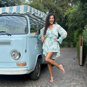 [2025.07.19] laurabarriales_522270509_18518443435005142_4668318881749347206_n.jpg