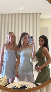 [2025.07.21] haileygrice_3681796939621872534.jpg