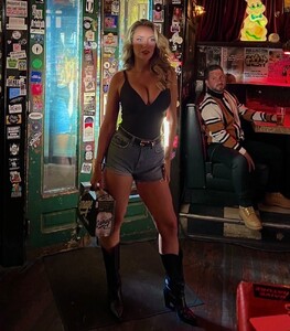 [2025.07.22] drinkgaragebeer_521338378_18076521524502610_1433291392051183259_n.jpg