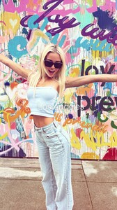 [2025.07.22] livvydunne_3682517082173962285.jpg