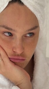 [2025.07.24] barrefaeli_3683941594041574721.jpg