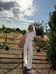 [2025.07.26] hoskelsa_523899426_18517237885010569_3319769962930461279_n.jpg