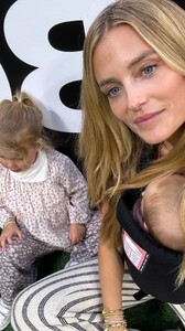 [2025.07.27] katelove_3686439036995194089.jpg