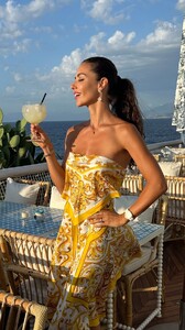 [2025.07.27] laurabarriales_3686035599937498291.jpg