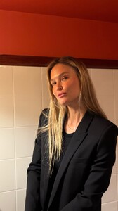 [2025.07.28] barrefaeli_3686807802818516840.jpg