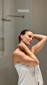 [2025.07.28] livelle_3686806411525940042.jpg