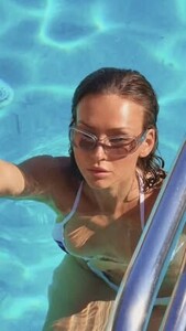 [2025.07.28] rachelc00k_DMpwE6nxtn.jpg