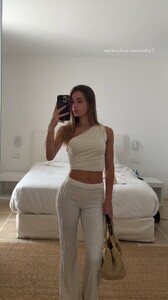 [2025.07.29] haileygrice_3687602194819354506.jpg