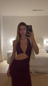 [2025.07.30] haileygrice_3688303365309745288.jpg