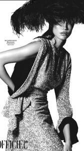 [2025.07.31] sofiaresing_3689079516005940171.jpg