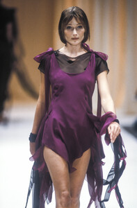 Alberta Ferretti 1994 Women RTW 117.jpg