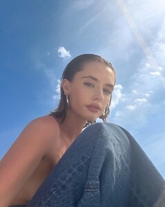 Alexis Bumgarner - Evolve [2025] Portfolio 20161402.jpg