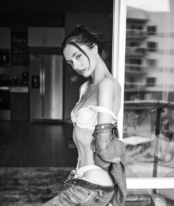 Alexis Bumgarner - Evolve [2025] Portfolio 20401976.jpg