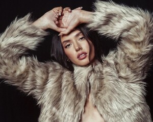 Alexis Bumgarner - Evolve [2025] Portfolio 21185874.jpg