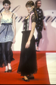 Blumarine 1994 Women RTW 62.jpg