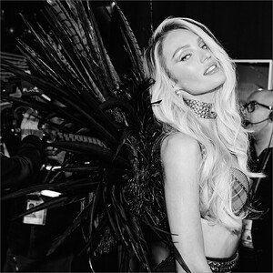 Candice Swanepoel - Jerome Duran [2024.10.15].jpg