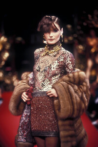 Christian Dior 1994 Haute Couture 29.jpg