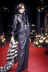 Christian Dior 1994 Haute Couture 37.jpg