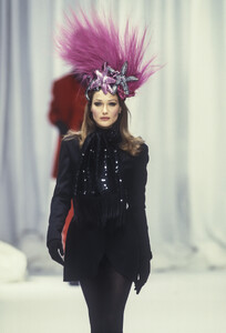 Complice 1992 Women RTW 38.jpg