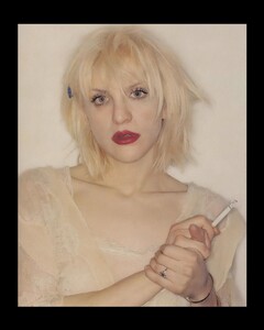 Courtney Love photographed by Juergen Teller for i-D Magazine.Seattle, Washington. January 1994. (1).jpg