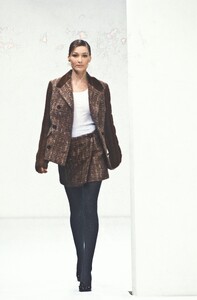 Dolce Gabbana 1994 Women RTW 10.jpg