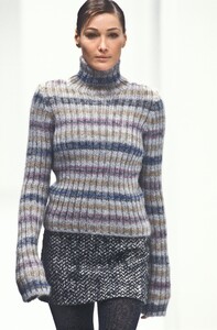 Dolce Gabbana 1994 Women RTW 105.jpg