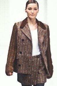 Dolce Gabbana 1994 Women RTW 11.jpg