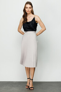 EKOL-Parlak-Pileli-Midi-Boy-Etek_1520649_48_2_zo.jpg