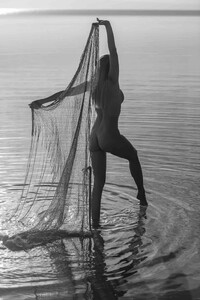 Genevieve Morton - Official Site [2025] Follow Me 25A_4381_p.jpg