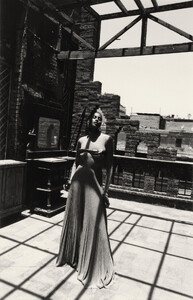 Harper Bazaar US September 2024 105.jpg