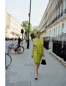 Harper's Bazaar France August 2025 LC_8.jpeg