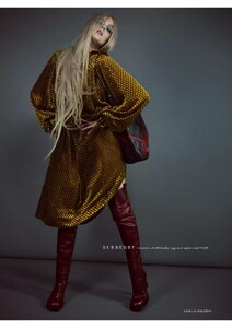 Harper's Bazaar UK 09-2025_10.jpg