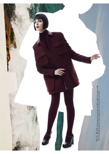 Harper's Bazaar UK 09-2025_4.jpg