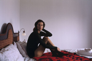 Harpers Bazaar US August 2022 108.jpg