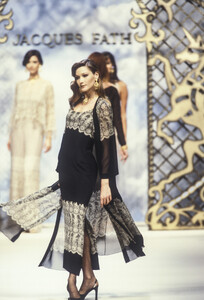 Jacques Fath 1994 Women RTW 85.jpg