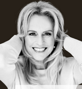 Jennifer Strickland2.png