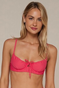 JessT - Sunsets - Watermelon Avila Underwire Shirred Bikini B_11 - t538-watrm_bikini-top-front-wear00-jessica01.jpg