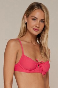 JessT - Sunsets - Watermelon Avila Underwire Shirred Bikini B_11 - t538-watrm_bikini-top-quarter-wear00-jessica02.jpg