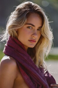 JessicaT - Industry port - 1736292271-77fd29140f1cc4cb080daae29fd9b503.jpg