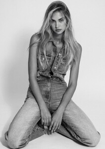 JessicaT - Industry port - 1737793727-14833f1eabee5444821200893cee9b03.jpg